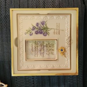 NWT. LENOX.  Birthday Frame September.
